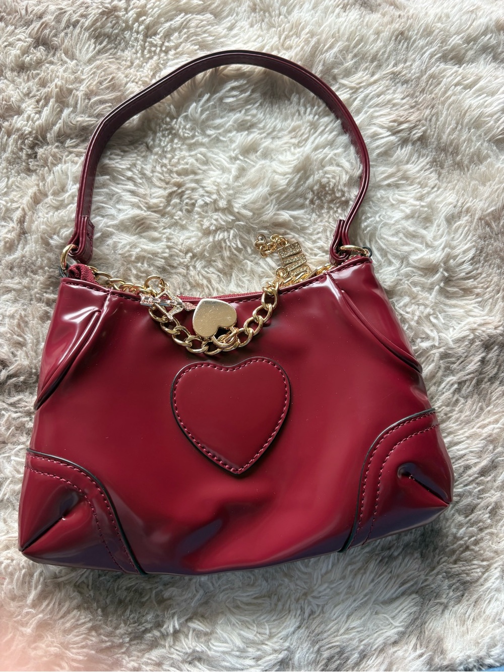 Red Heart Accent Shoulder Bag - Women
